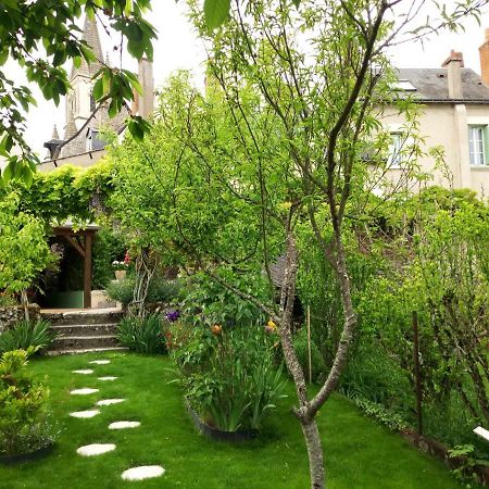 Le Petit Jardin Yoyo Hotell Monts Eksteriør bilde